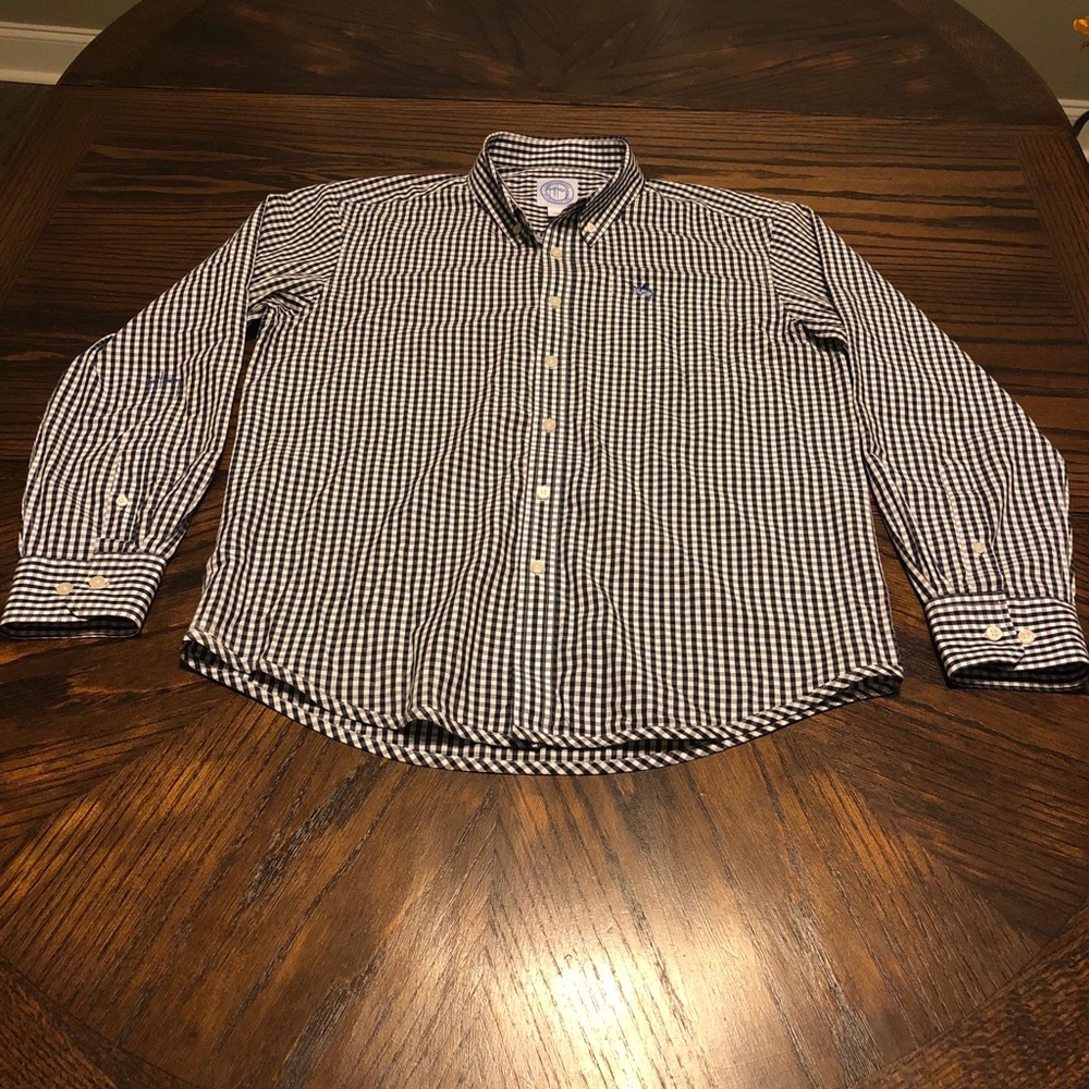 Guy Harvey Checkered Fishing Button Up Men’s Med